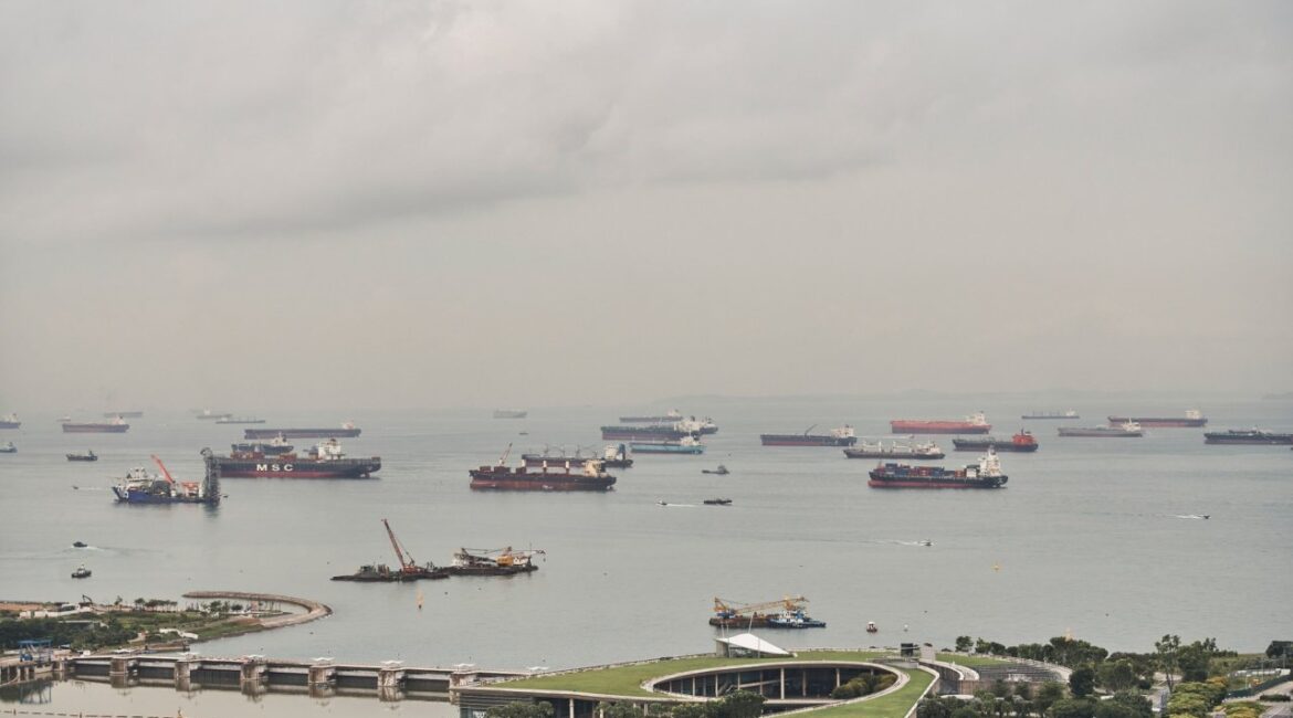 США блокируют иранские порты: что это значит для нефтяных рынков?