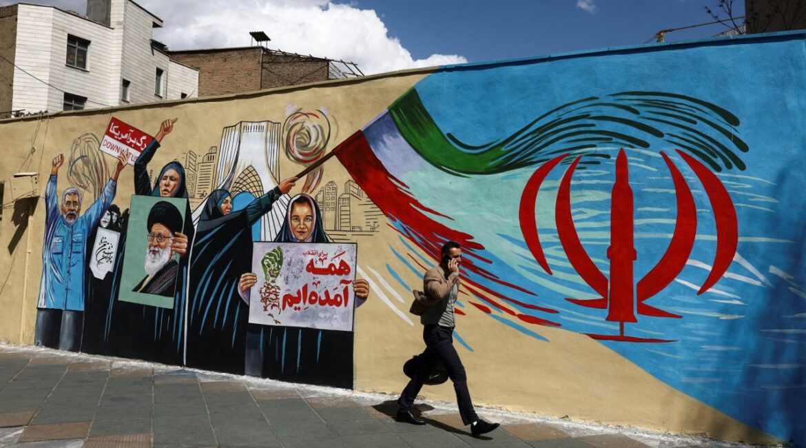 Умер бывший министр иностранных дел Ирана Камаль Харази