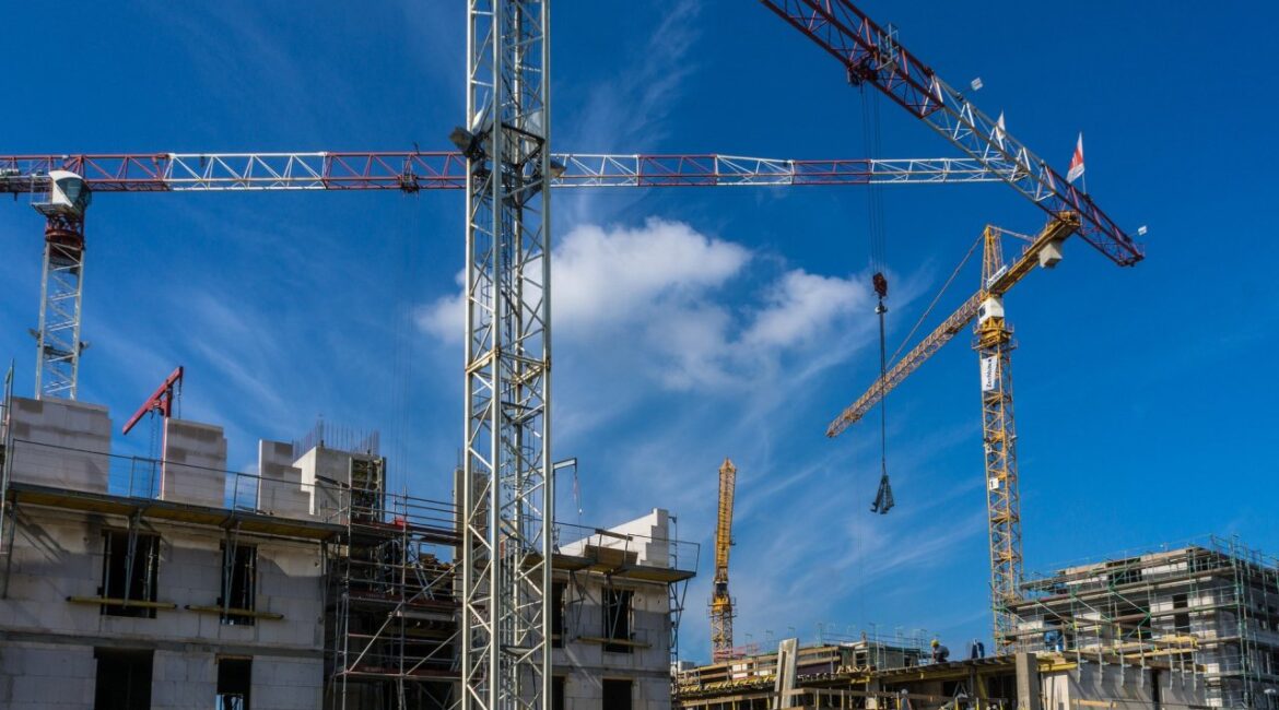 Рынок жилья в нашей стране перестраивается на умеренные темпы роста