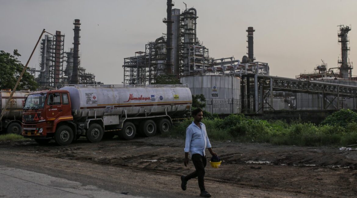 Какова реальная цена нефти?