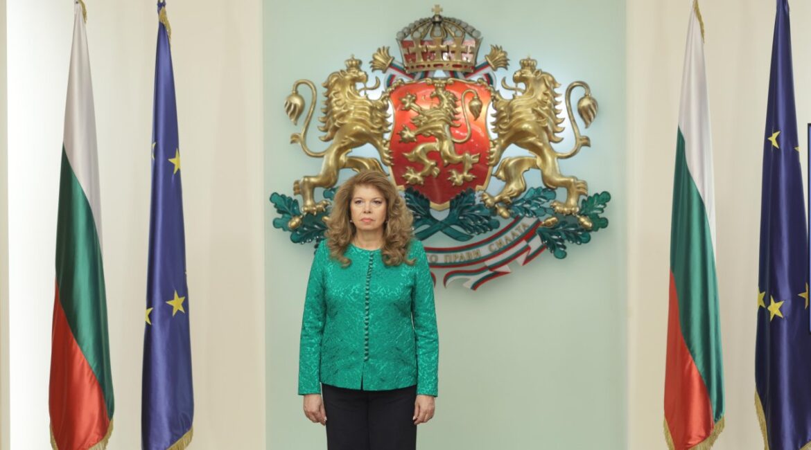 Йотова о конфликте на Ближнем Востоке: Люди ждут диалога, а не угроз, мира, а не войны