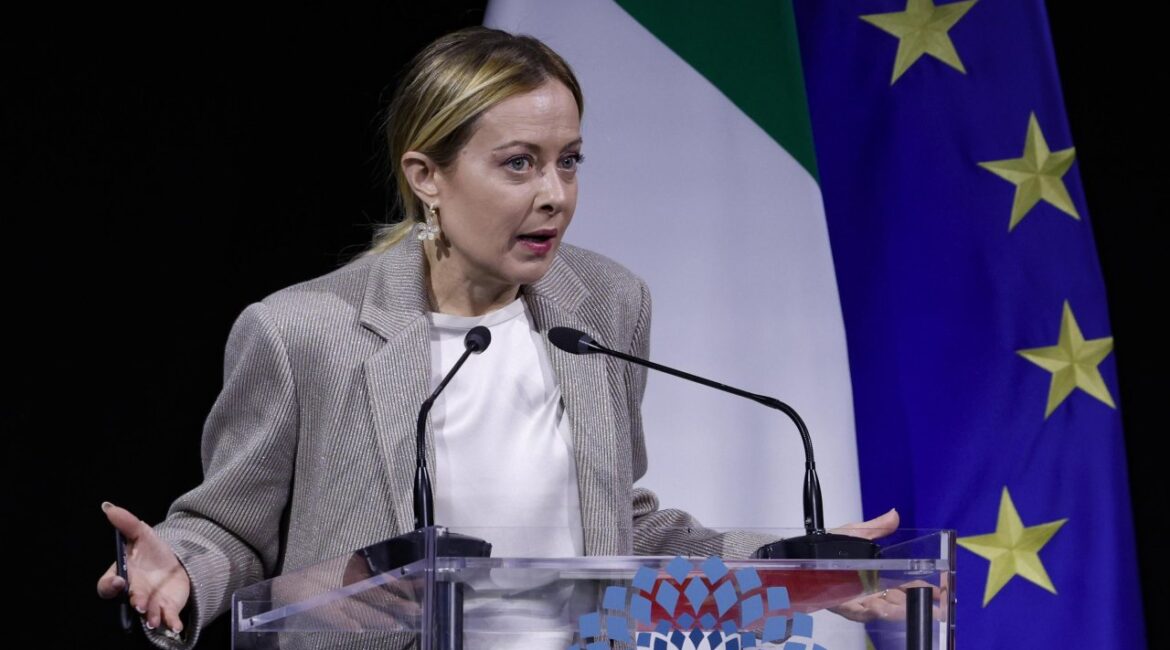 Оскорбительная тирада: российская телеведущая назвала Мелони "фашистской сукой"