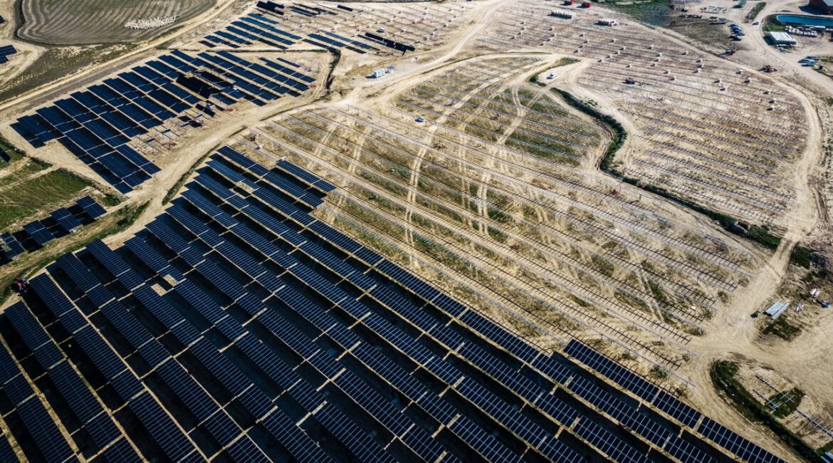 Ускорит ли кризис высоких цен на нефть и газ энергетический переход?