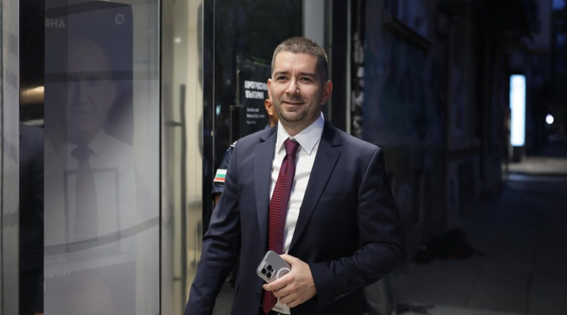 Слави Васильев, ПБ: Мы близки к тому, чтобы иметь 121 депутата