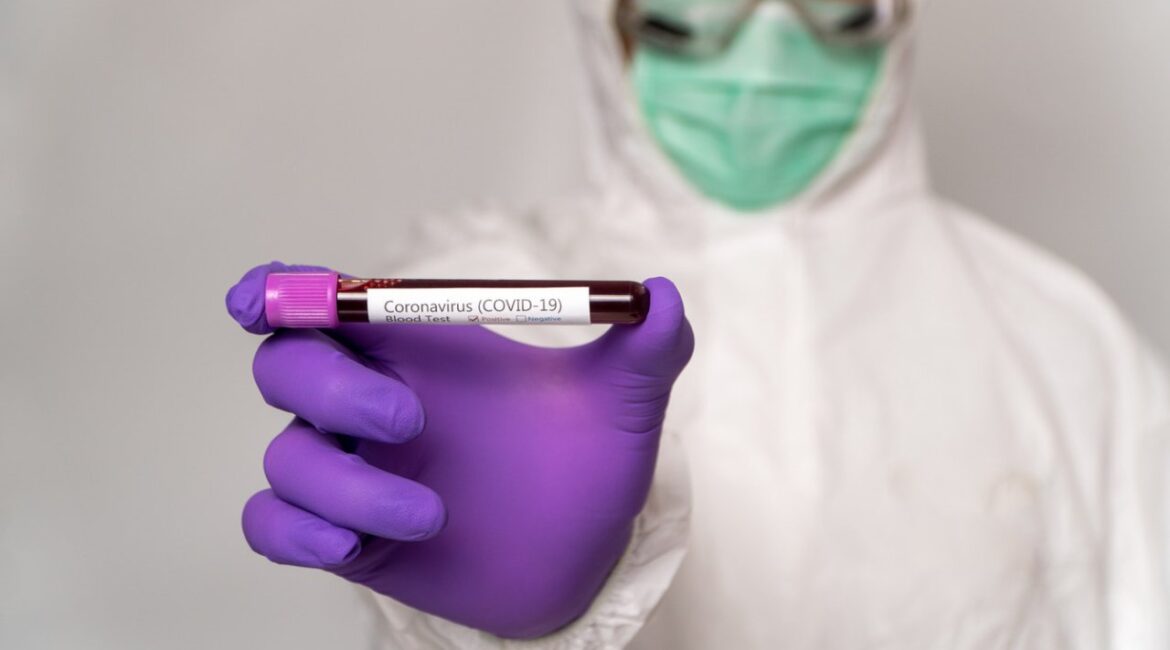 Новый вариант COVID: «Цикада» в основном болеет у детей