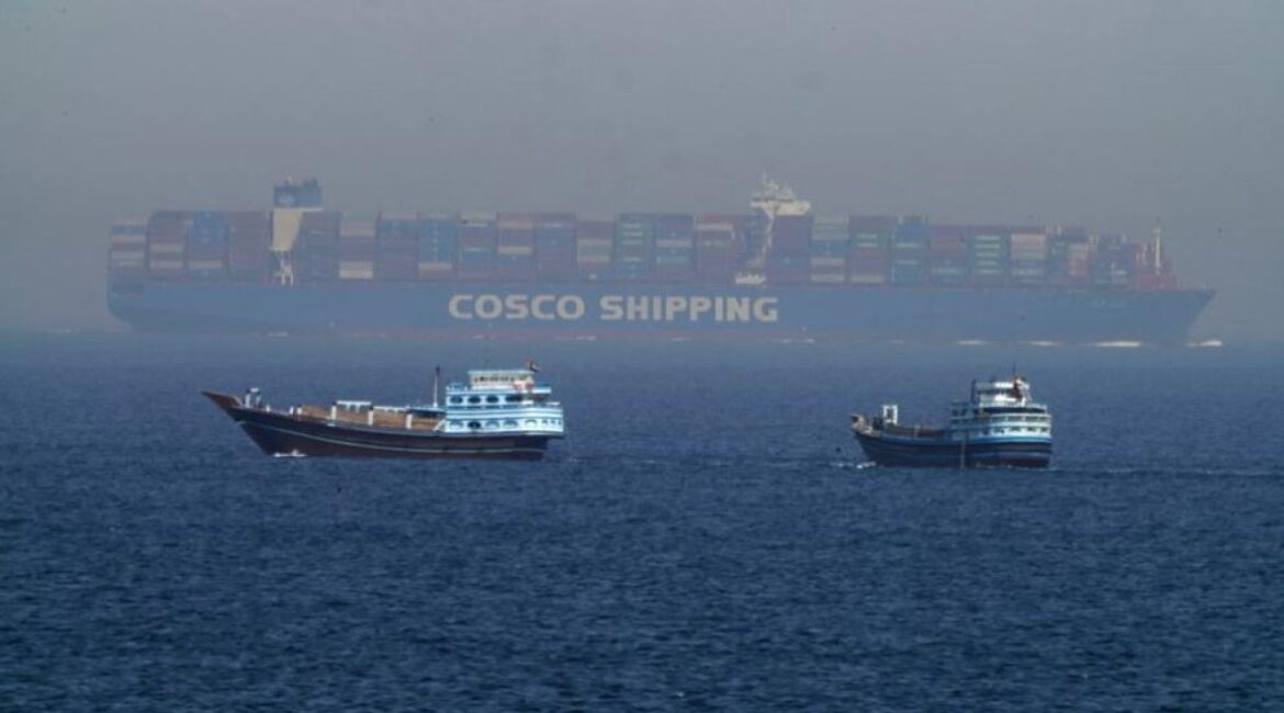 США обстреляли иранский корабль, прорвавший военно-морскую блокаду