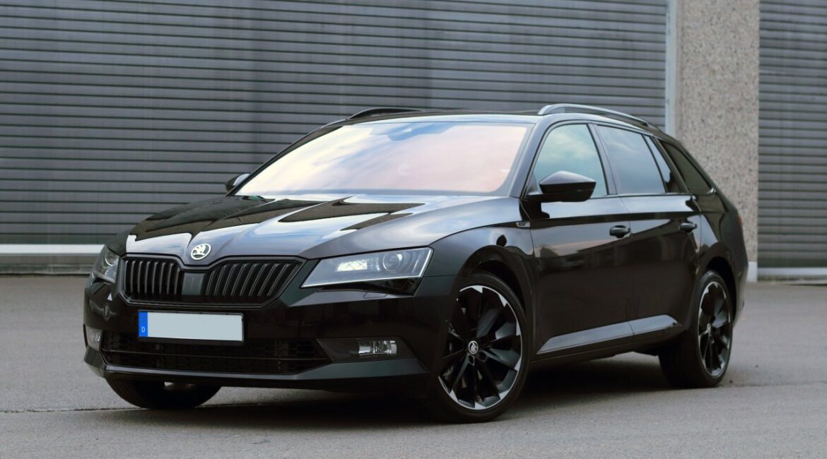 Какие 11 автомобилей расходуют меньше всего топлива на шоссе?