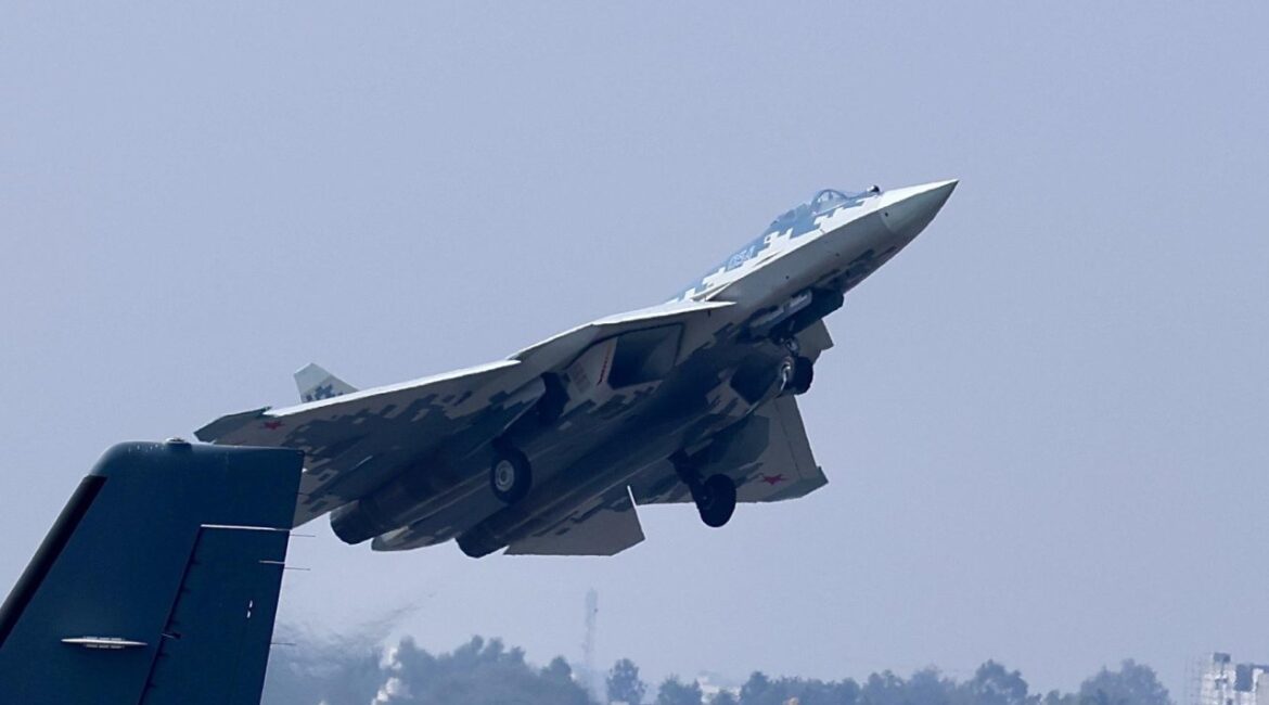 Пожар на заводе может остановить производство российских Су-57