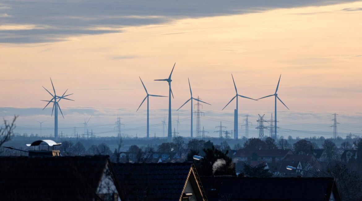 Министры финансов ЕС призвали ввести налог на сверхприбыль энергетических компаний