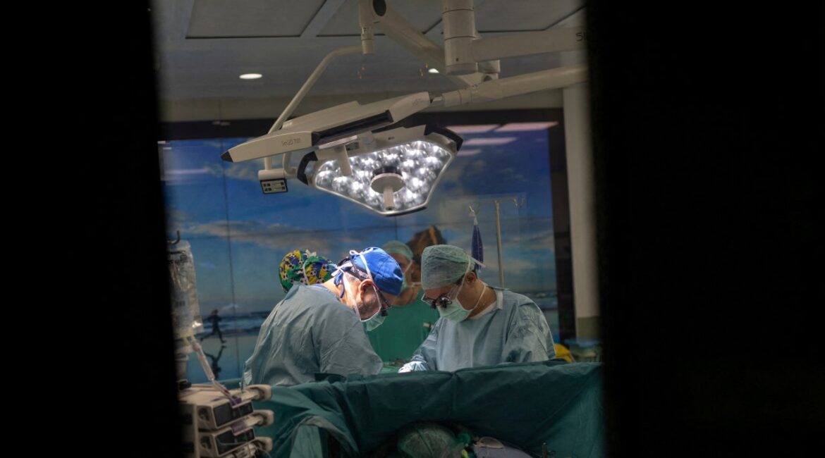 В Италии онкологического больного прооперировали под гипнозом вместо наркоза