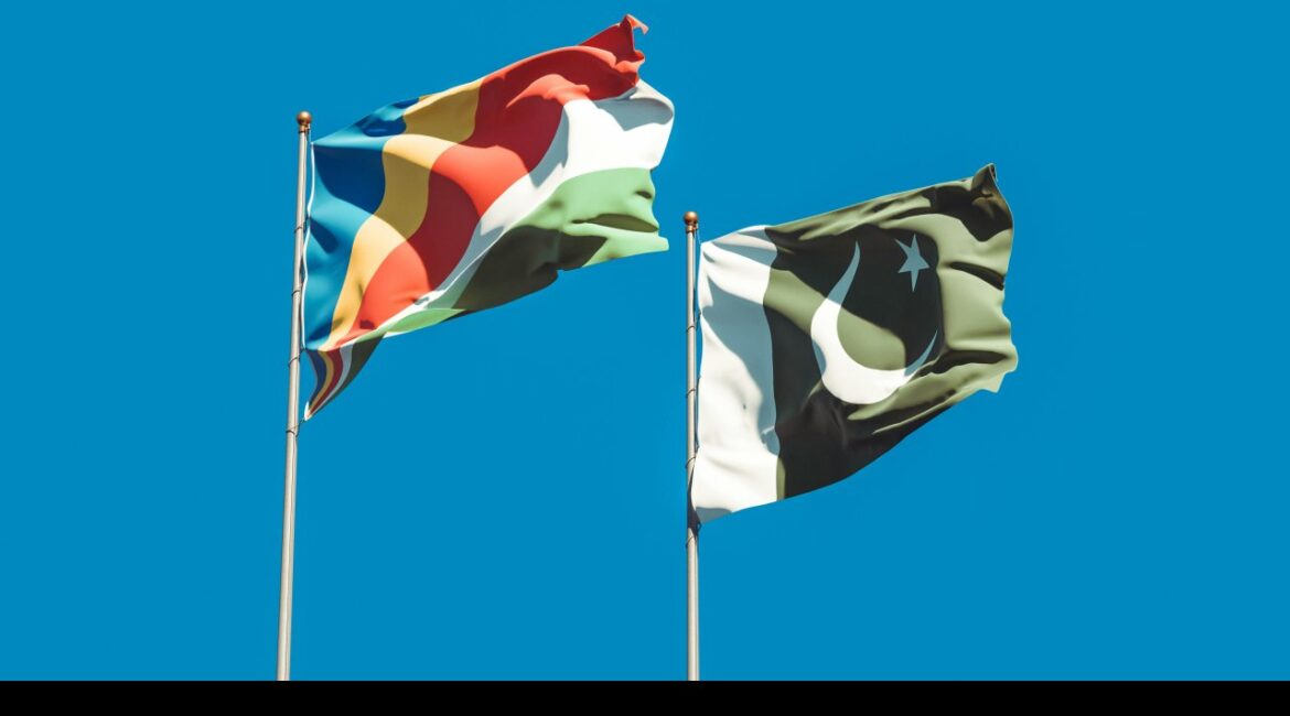 Пакистан жонглирует отключениями электроэнергии и дипломатией в отношении Ирана