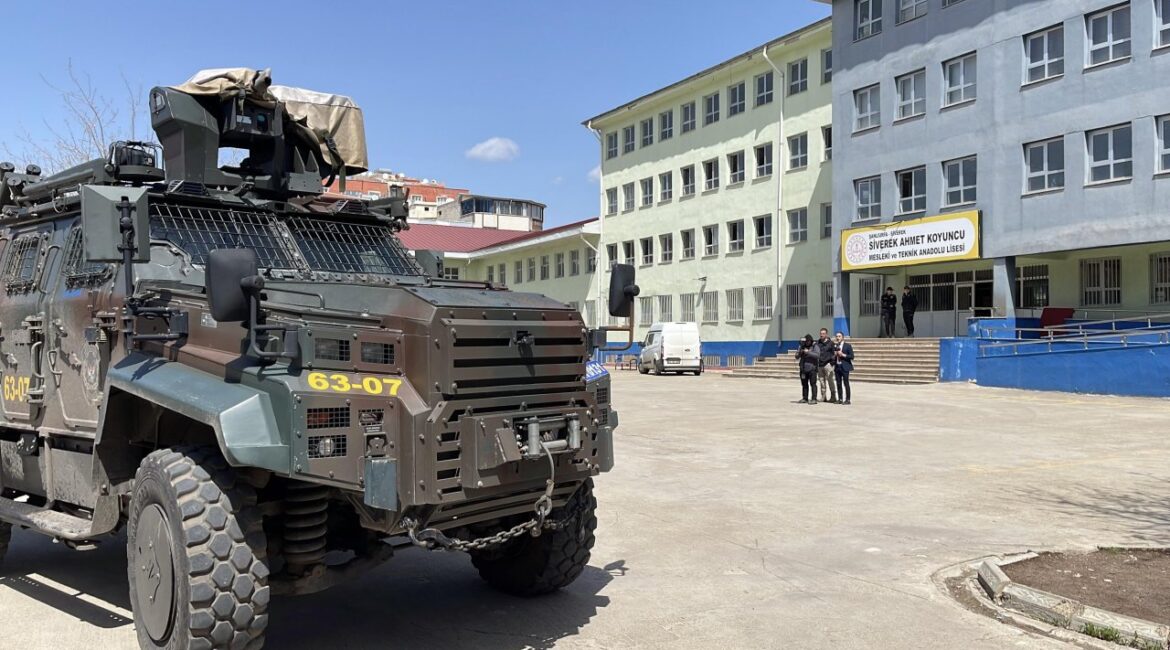 Очередная стрельба в турецкой школе, четыре человека погибли