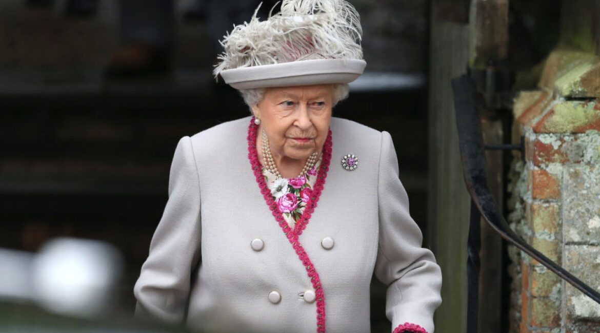 Елизавете II в 100 лет: от скромной женщины до самого долгоправящего монарха Великобритании
