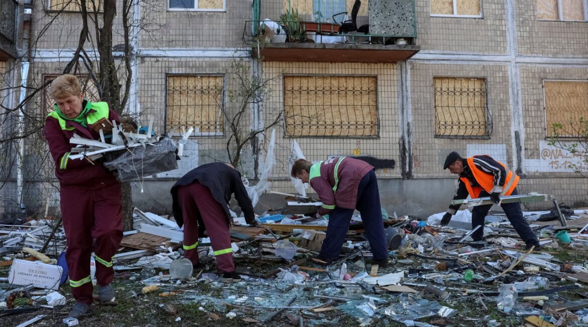 Россия нанесла удар по украинскому порту и электростанции, 380 тысяч человек остались без электричества