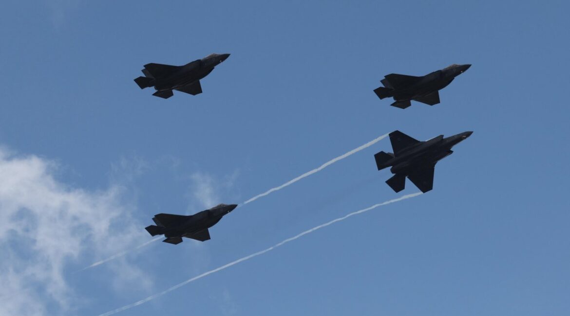 ВВС США хотят 3,2 миллиарда долларов на новые запчасти