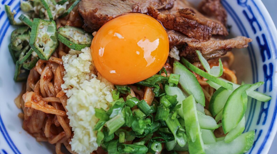 6 распространенных мифов о белке, в которые стоит перестать верить