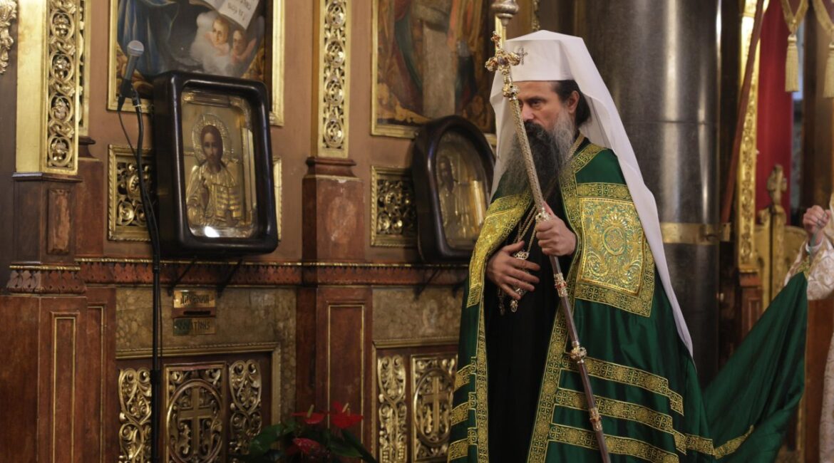 Патриарх Даниил возглавит литургию Вербного воскресенья