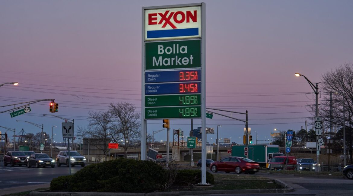 Exxon теряет 6% мировой добычи нефти и газа из-за войны США с Ираном