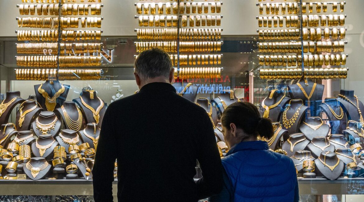 На падение цен в Турции война с Ираном пока не повлияла